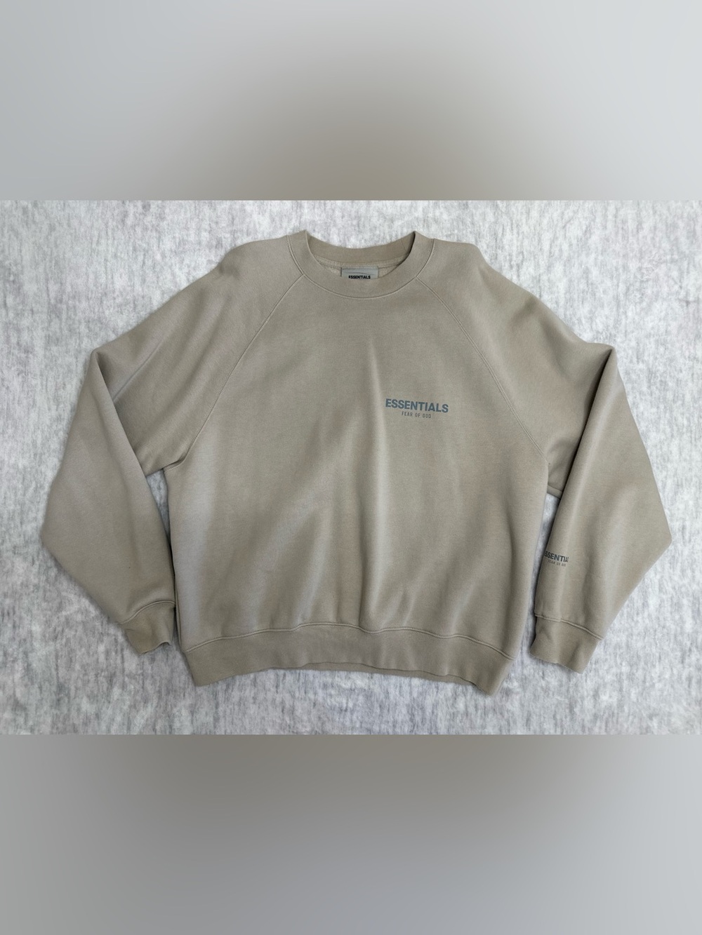Fear of God ESSENTIALS Crewneck Sweatshirt